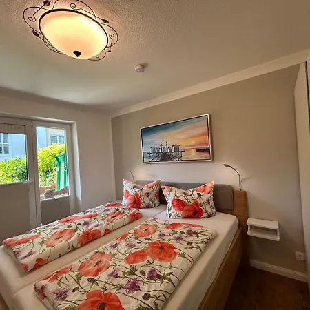 Strandrose Lägenhet *